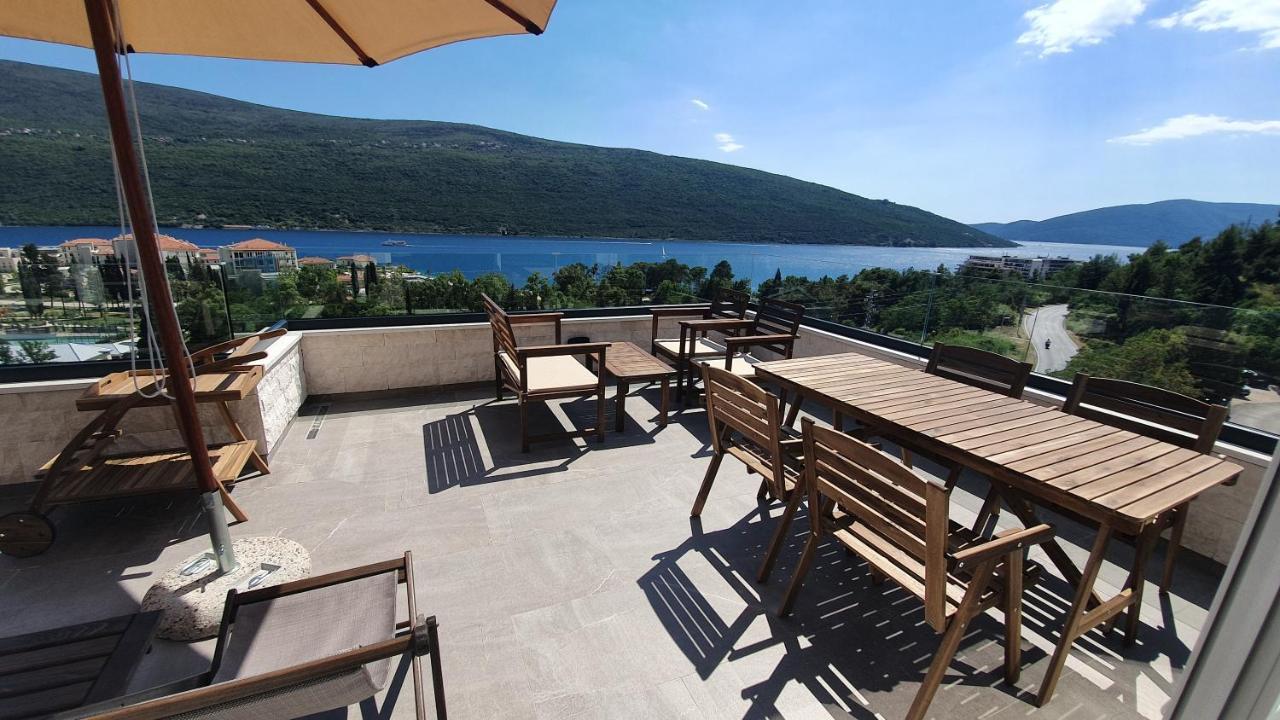 Porto Vista Penthouse Kumbor Apartment Exterior foto