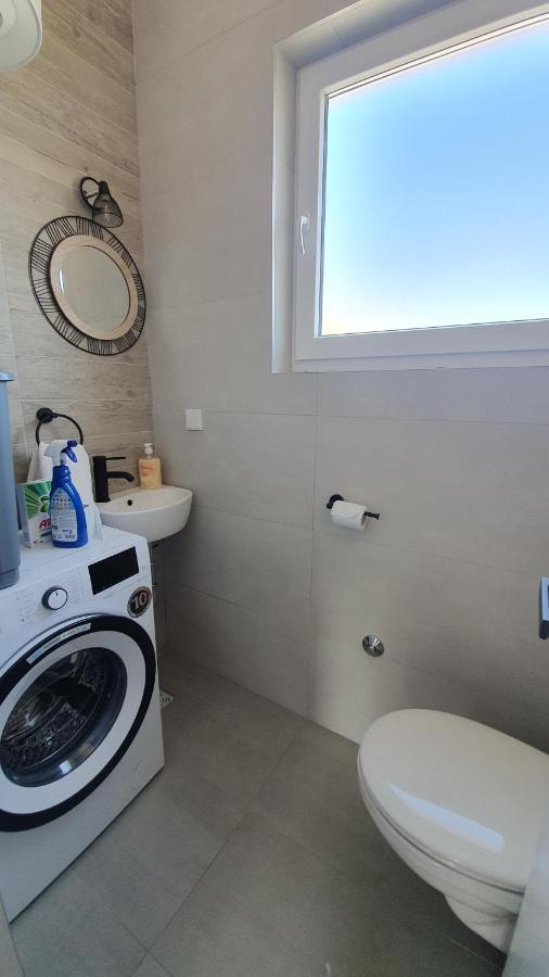 Porto Vista Penthouse Kumbor Apartment Exterior foto